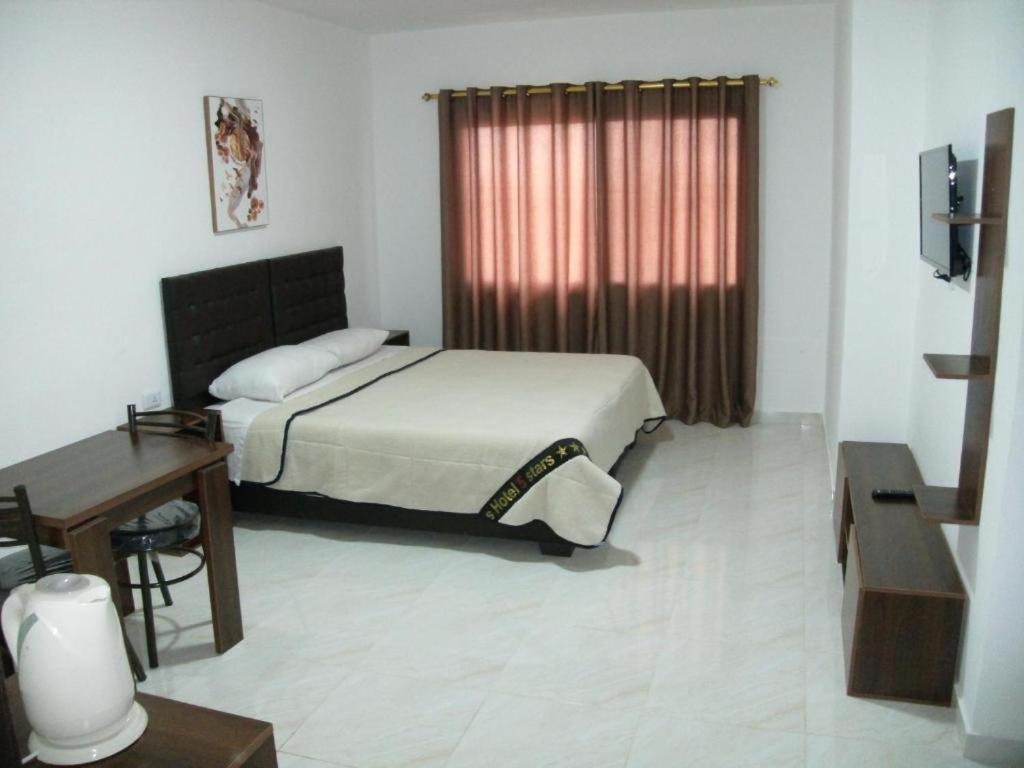 Salvador Dali Apartments عمان المظهر الخارجي الصورة