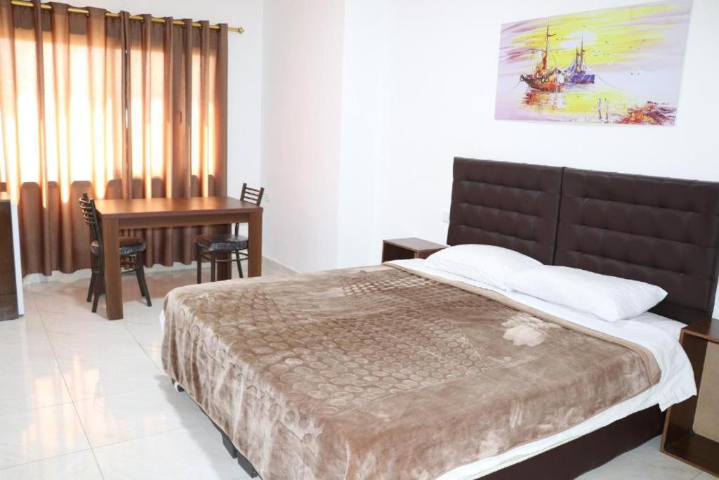 Salvador Dali Apartments عمان المظهر الخارجي الصورة